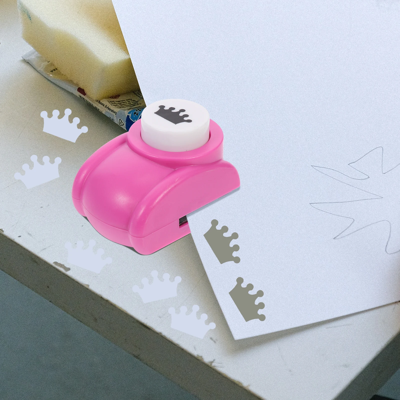

Embossing Device Paper Punch Craft Tool Plastic Child DIY Projects Scrapbook Card Making Art Supplies Lightweight Portable