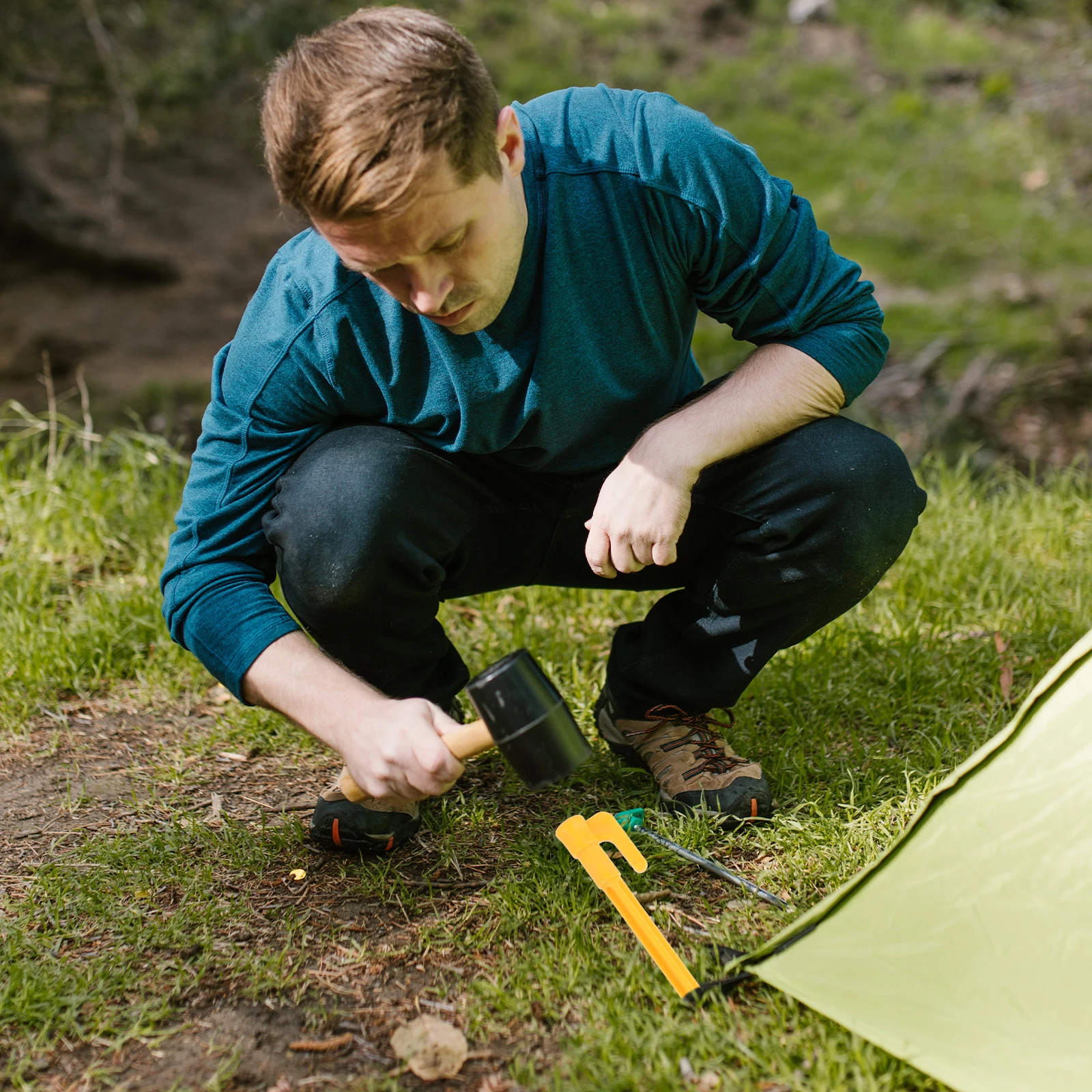 

24Pcs Tent Stakes Reusable High Strength ABS Plastic Outdoor Camping Pegs Beach Ground Nails Tent Supplies Canopy Stakes