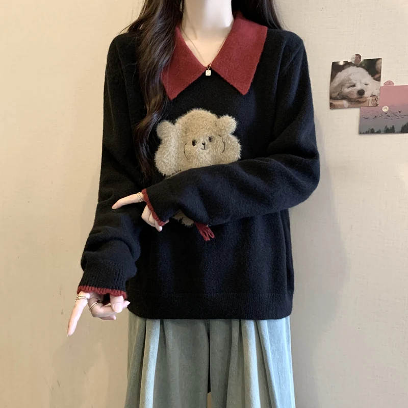 プラスサイズのゆったりとしたスリムフィットの漫画風クマ柄ニットセーター、レディース秋冬用、ゆったりとした着痩せ効果のあるおしゃれなベースセーター