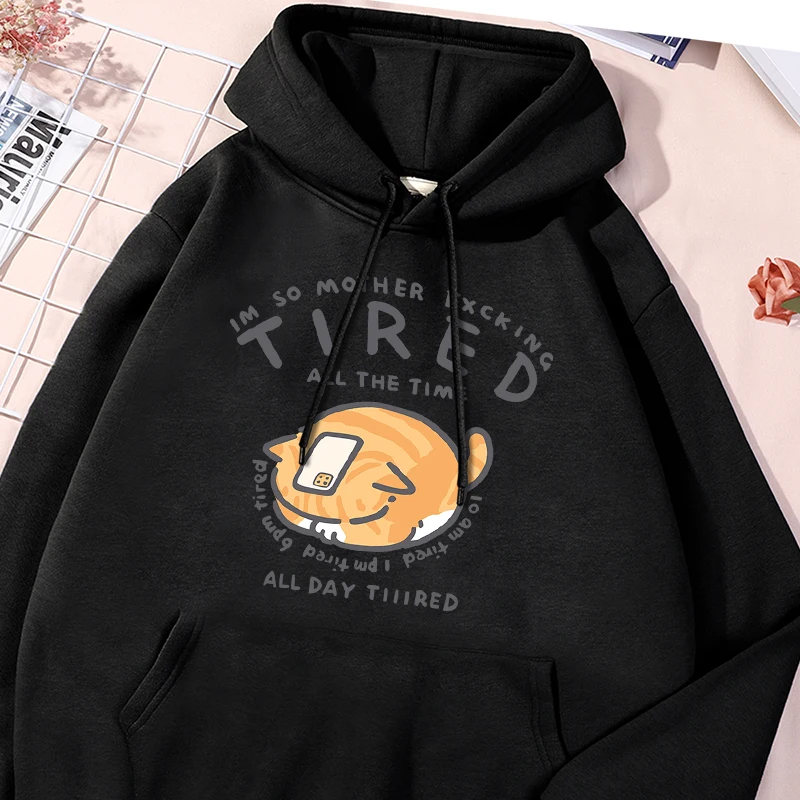 A Tired Orange Cat Print Tracksuit Men Leisure Breathable Hooded Sporty Drawstring Sweatshirt Versatile Machine Washable Clothes