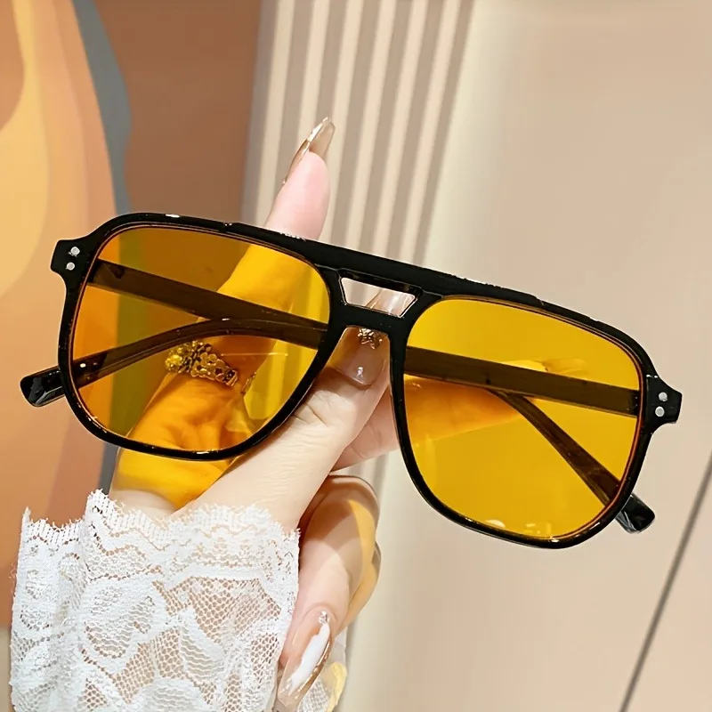 

20 Pairs of Men's Fashionable Glasses with Black and Yellow Tinted Lenses Street Style Party Event Accessories Durable Design