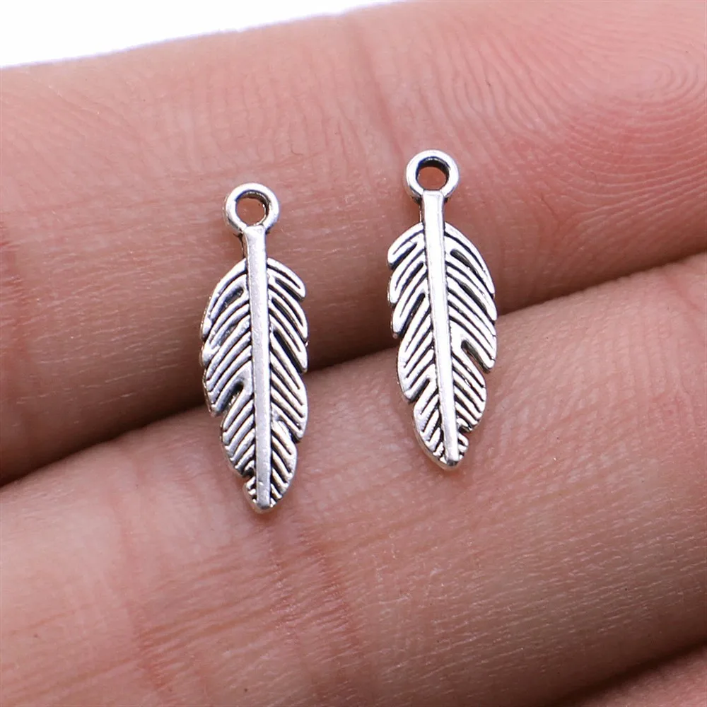 40Pcs/Lot 15x5mm Multicolor Vintage Zinc Alloy Feather Pendant Flying Animal Ornaments Suitable For DIY Charm Jewelry Making