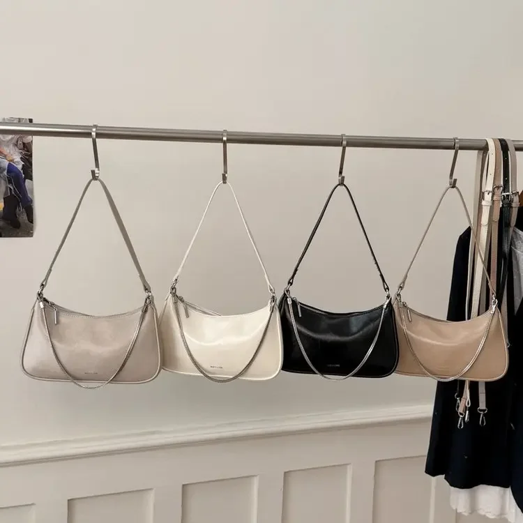 

2026 New High-end Light Luxury Simple Chain Women's Bag Fashionable Daily Commuting Versatile Armpit Bag Shoulder Crossbody Bag