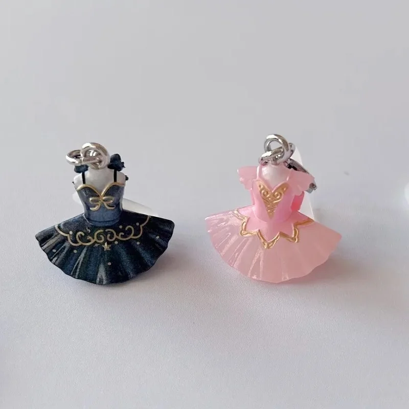 

In Stock Genuine Bandai Ballet Supplies, Tags, Small Items, Pendants, Fashionable And Trendy Toy Collection