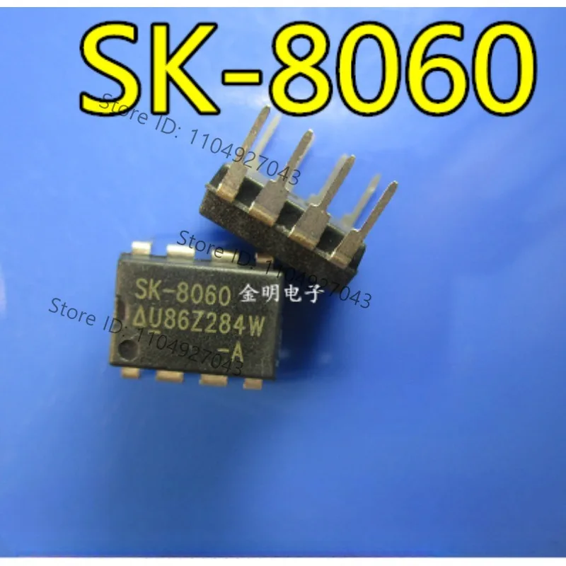 100Pc new original SK-8060 in-line DIP8 LCD power chip