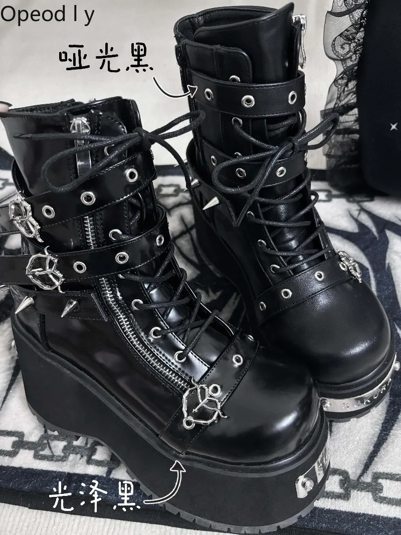 

Japanese Punk Style Platform Shoes Women's Sweet Cool Girl Muffin Bottom Short Boots Subculture Goth Black Leather Shoes
