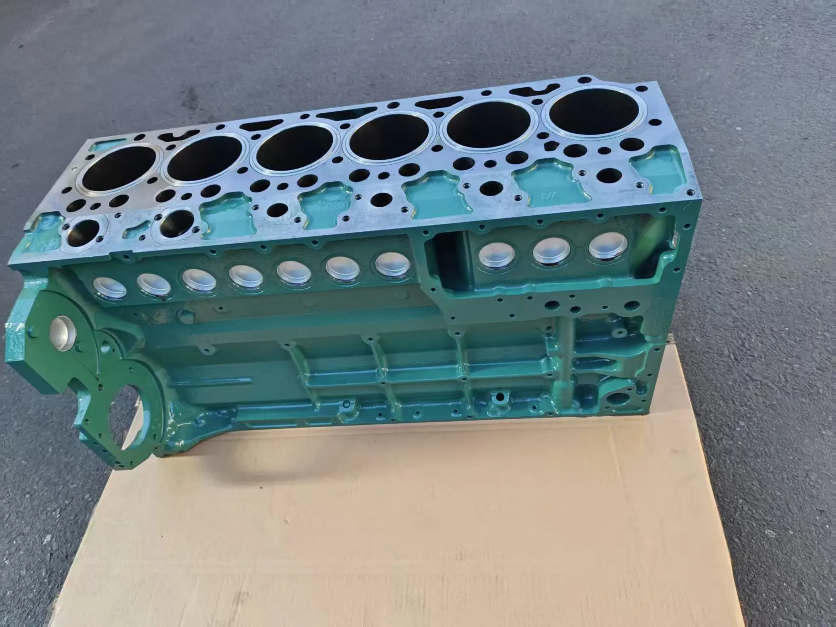 D7E Cylinder Block High-Strength Engine Core Components For Volvo D7E Engines; Construction Machinery Parts