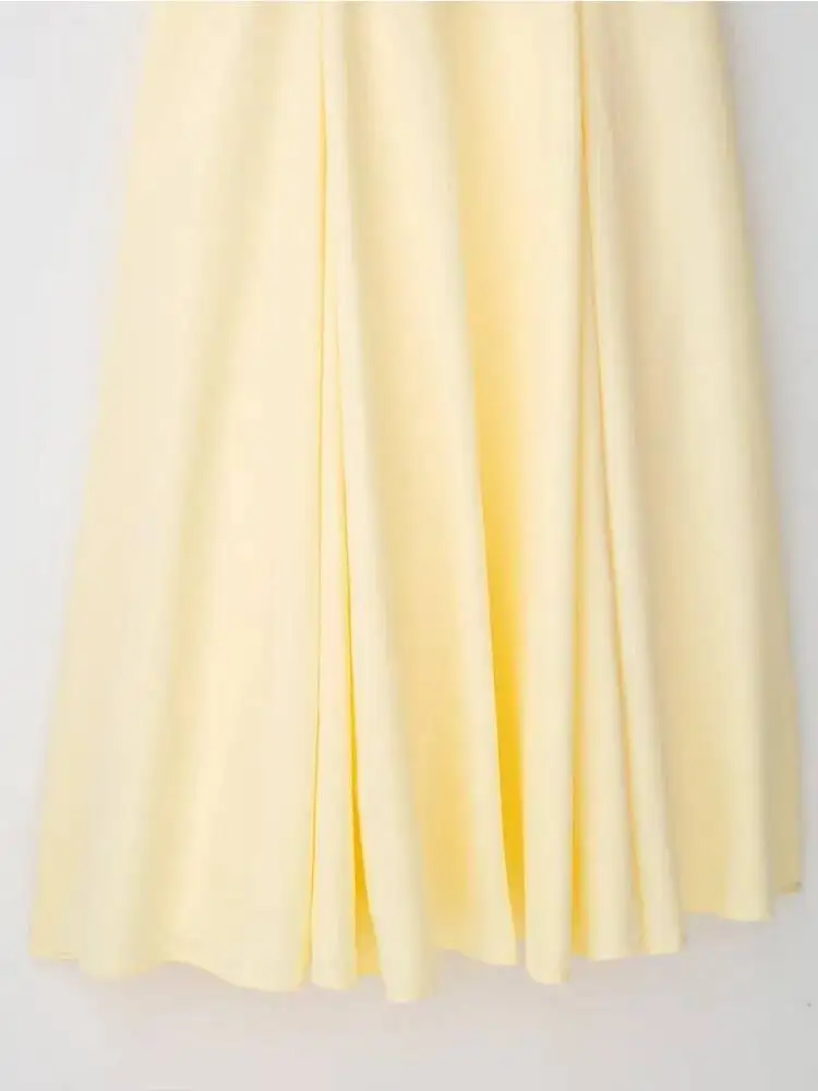 เดรสเสื้อเชิ้ตผู้หญิงแฟชั่นลำลอง คอวี แขน 3/4 สีพื้น เรียบหรู สไตล์สตรีท ความยาวปานกลาง รุ่นปี 2025 ZXCU