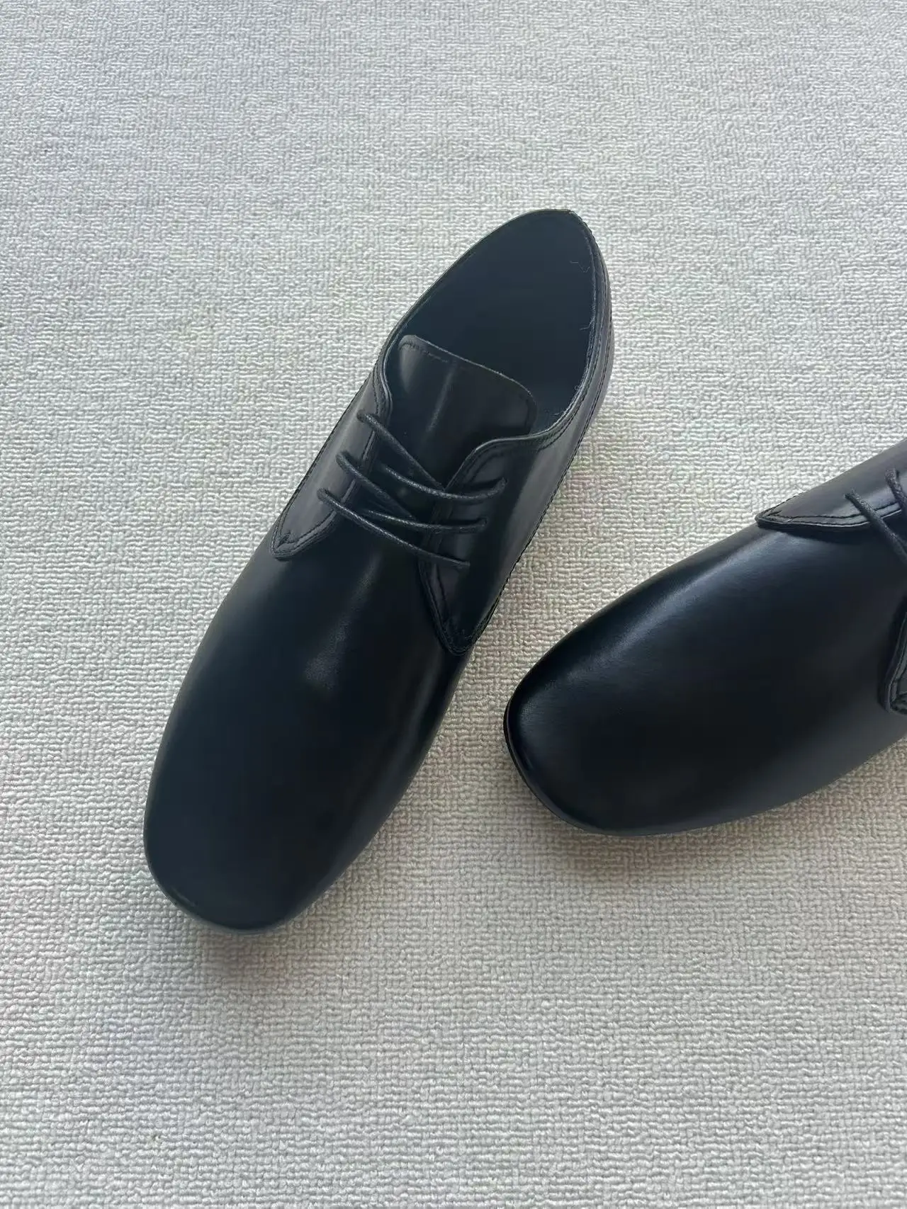 

Flat Head Men's Leather Shoes Casual Flat Bottom Thin Bottom Commuting British Style Business Wedding Shoes Breathable Upgrad...
