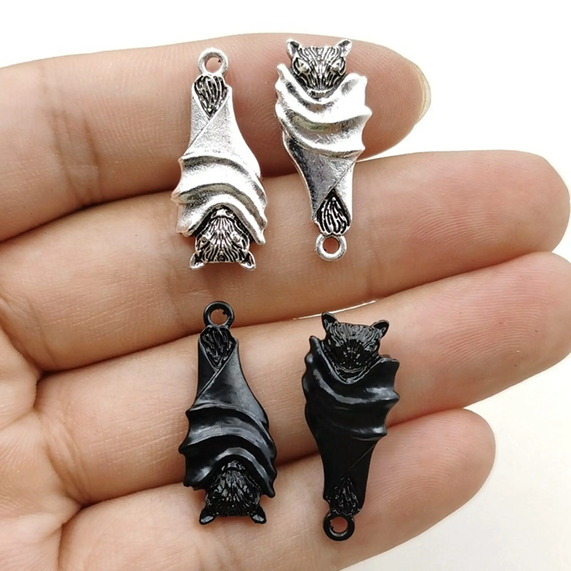 Image of 10 Stück/Los 2025 Neuer 3D-Fledermaus-Anhänger – Halloween-DIY-Tier-Charm-Legierungsschmuck, trendiges süßes Mode-Accessoire