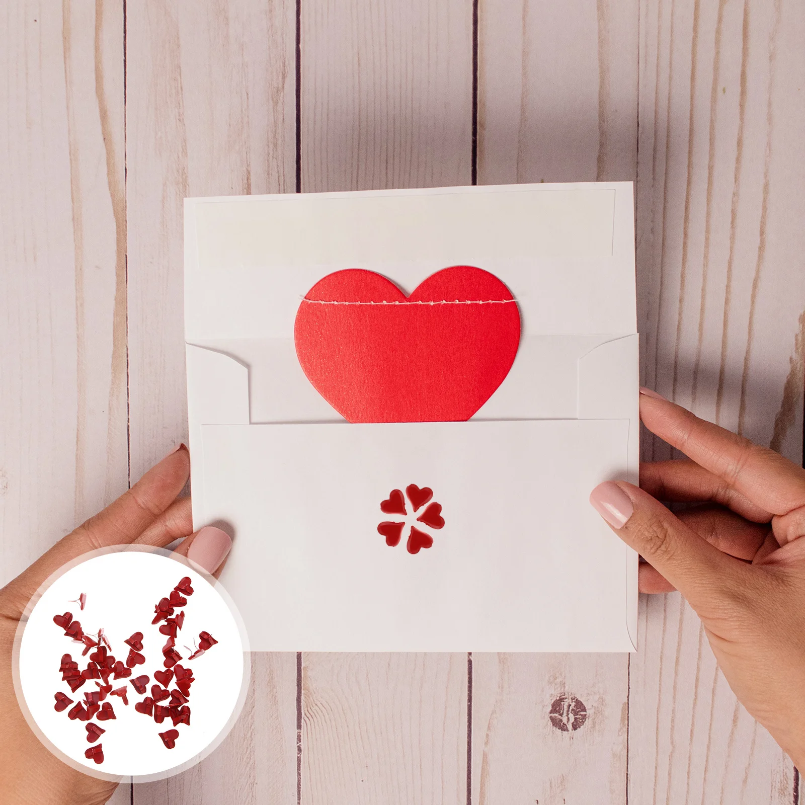 

Love Heart-shaped Two-legged Nails Crafts Pins High Quality Metal Fasteners Mini Heart Brads for Paper Crafts Scrapbooking