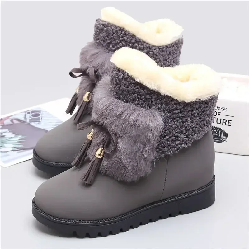 Chunky Platform Elegant with Low Heels Female Shoes Round Toe Tassel Brown Ladies Snow Boots Black Designer Luxury Chic Padded