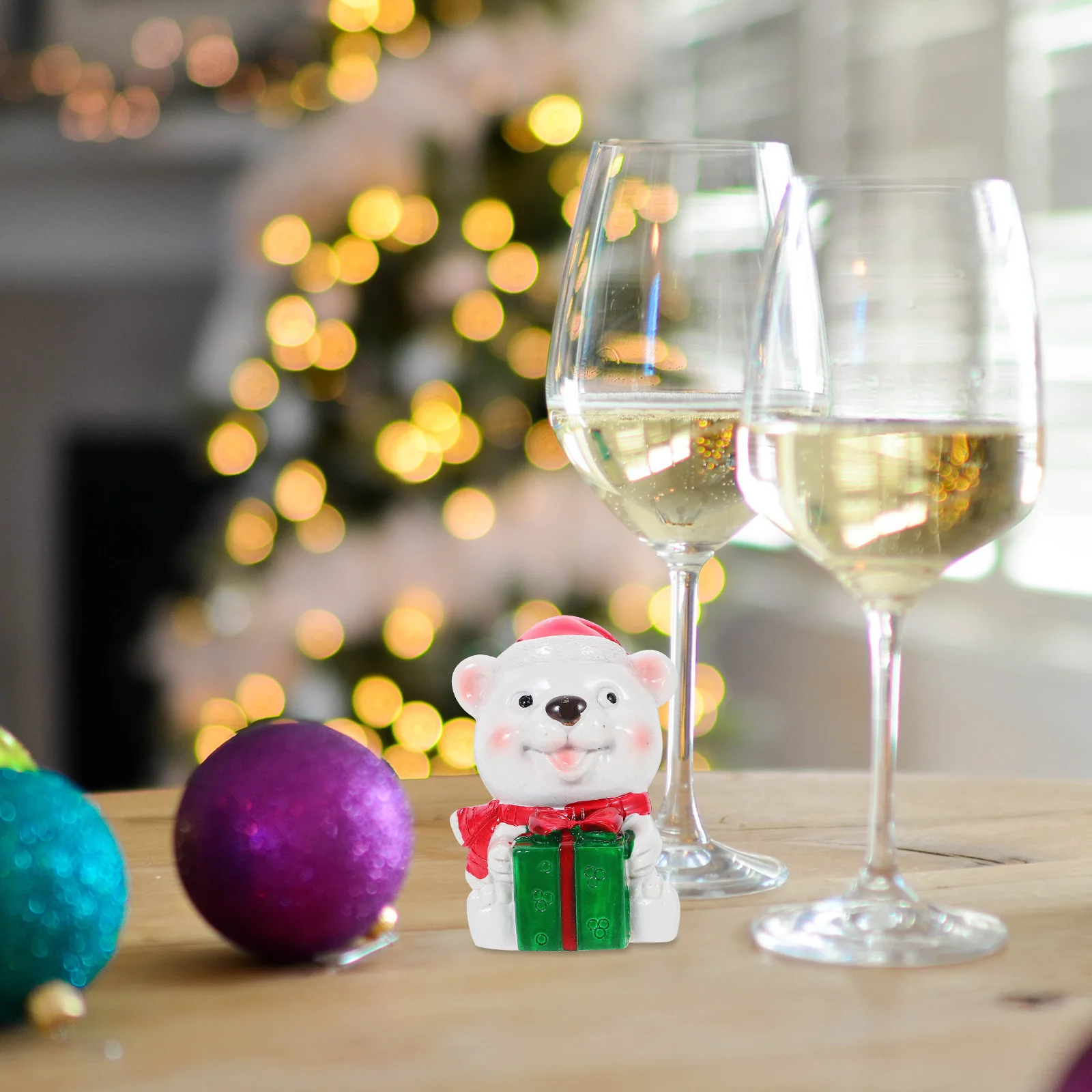 

Christmas Resin Bear Statue Durable Xmas Figure Decor Indoor Outdoor Garden Xmas Resin Landscape Decoration Christmas Ornament