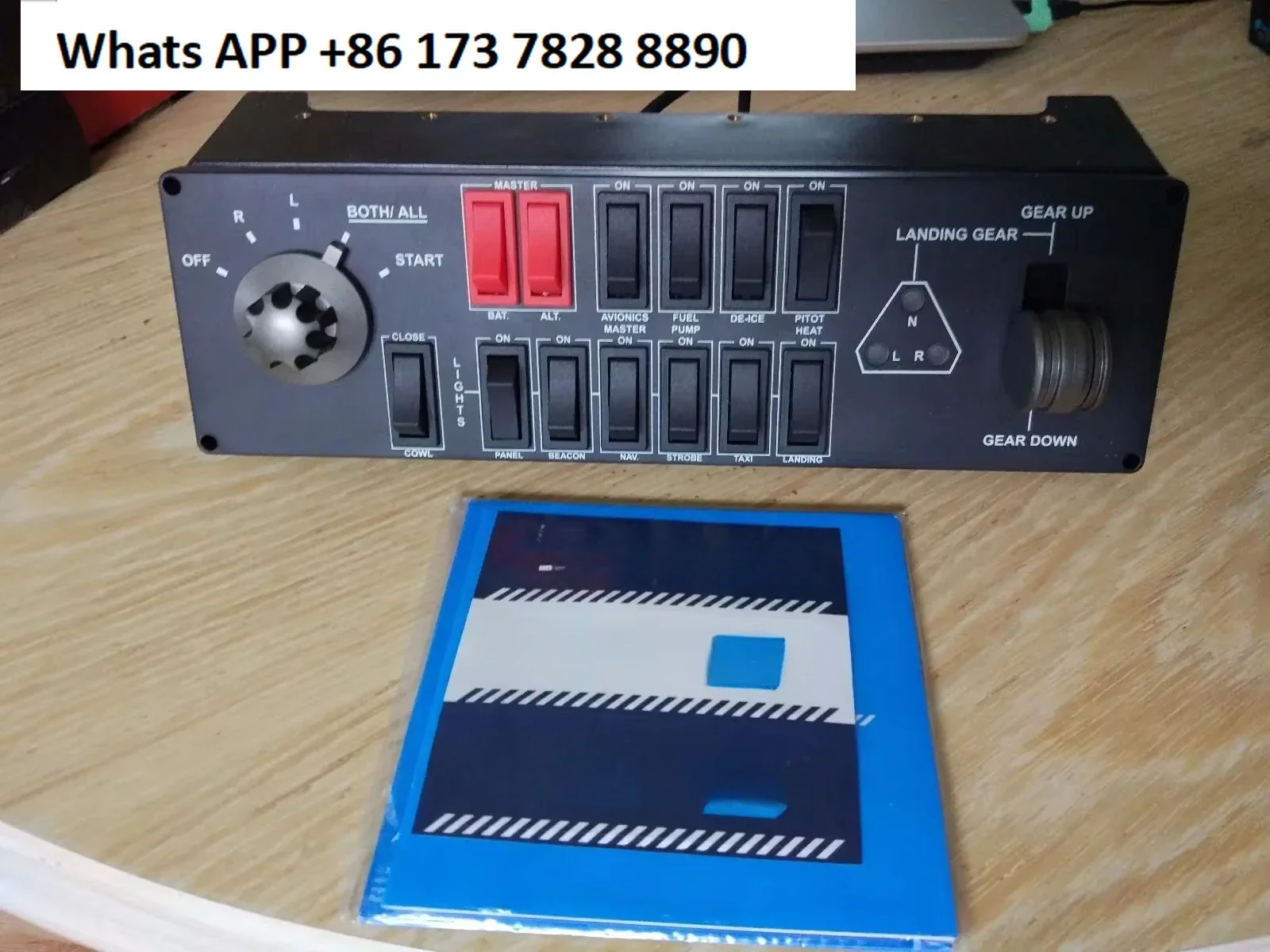 Titanic Saitek's professional flight switch control panel simulates flight hardware peripherals （ Second hand ）