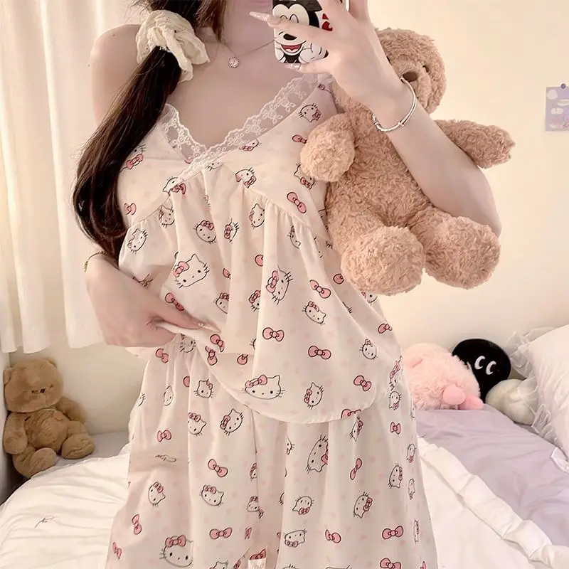 

Пижамный комплект Hello Kitty на слинге Y2K Стиль Сексуальная домашняя одежда 2 шт. Женский милый летний охлаждающий жилет на груди Шорты Корейская одежда