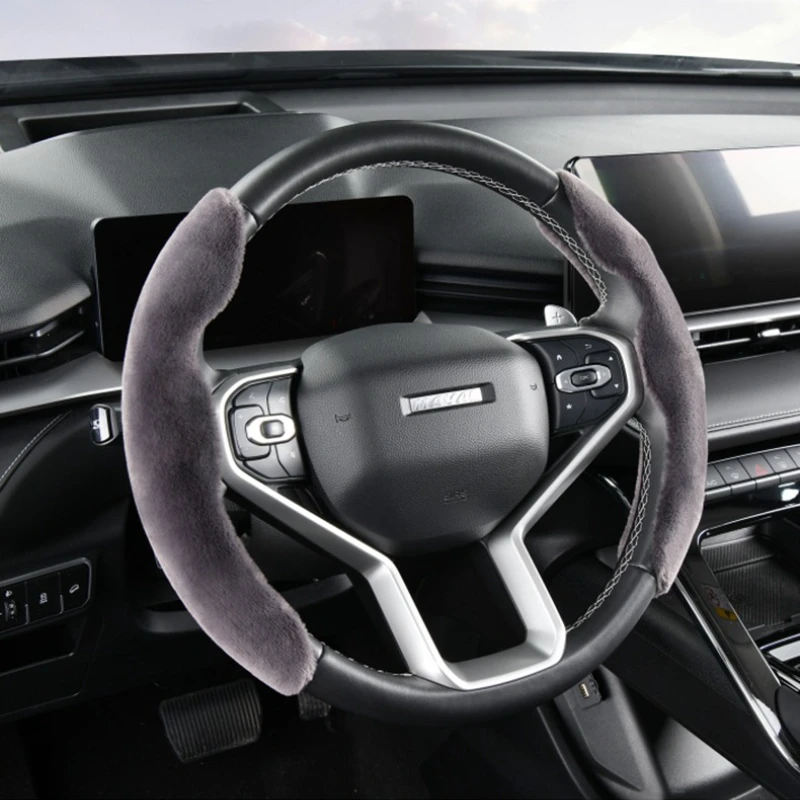 Universal Luxury Plush Clip-on Steering Wheel Cover Warm Comfortable Non-Slip Grip Fits O D Double D Shape Car Wheels