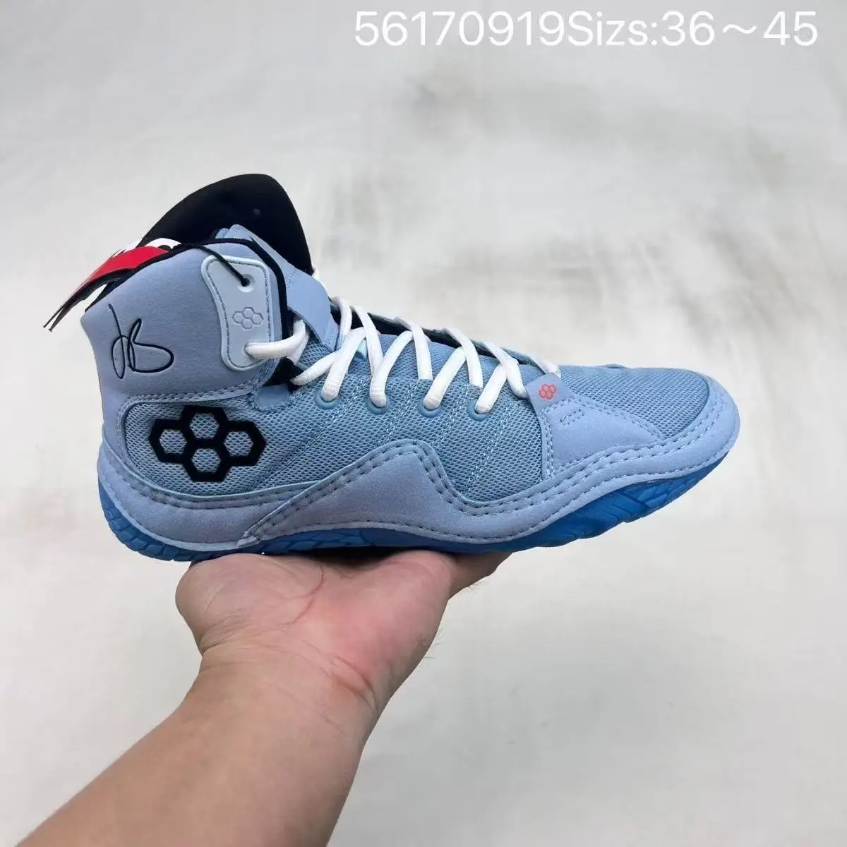 Summer Bestseller: Lightweight Breathable Professional Wrestling Shoes Training Wrestling Shoes Exceptional Performance