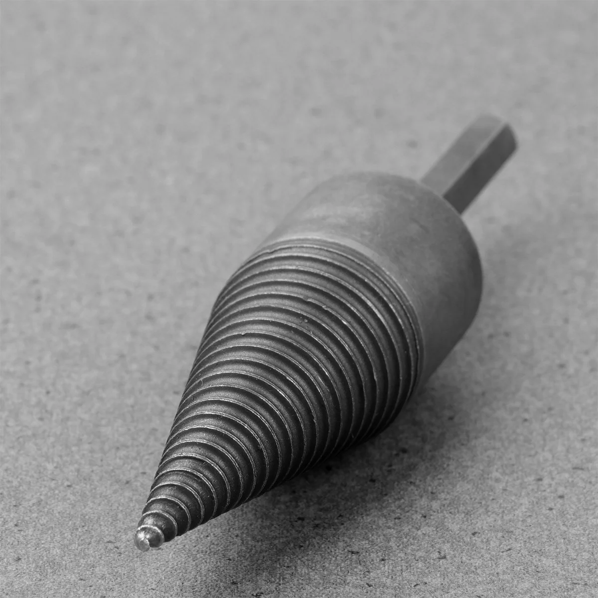 

Wood Splitting Drill Bit Heavy Duty Hammer Drill For Hardwood Chopping Hex Shank Steel Forged One-Piece Design Anti-Slip Groove