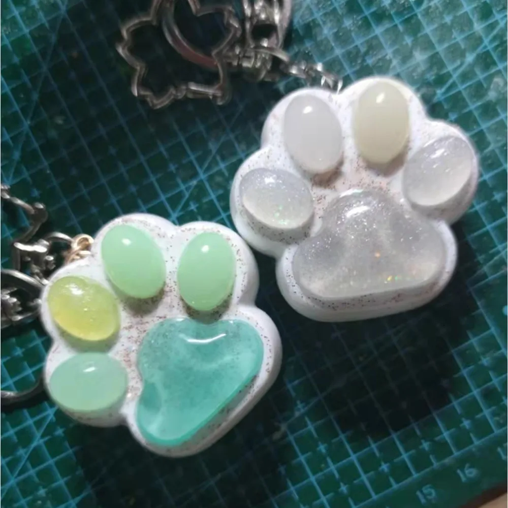 Katze Pfote Anhänger Silikon Form Keychain Anhänger Epoxy Harz Formen für DIY Epoxy Harz Crafting Form Schmuck, Der Crasfs