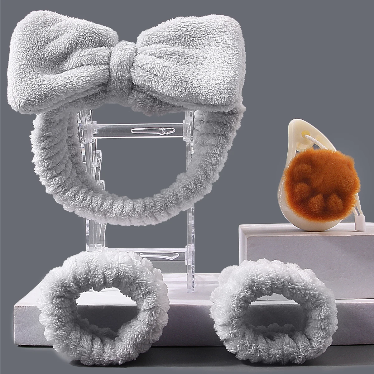 

1/3/4PCS Portable facial Cleansing and cleaning set: Super Absorbent hairband/wrist strap & cat claw-shaped facial brush