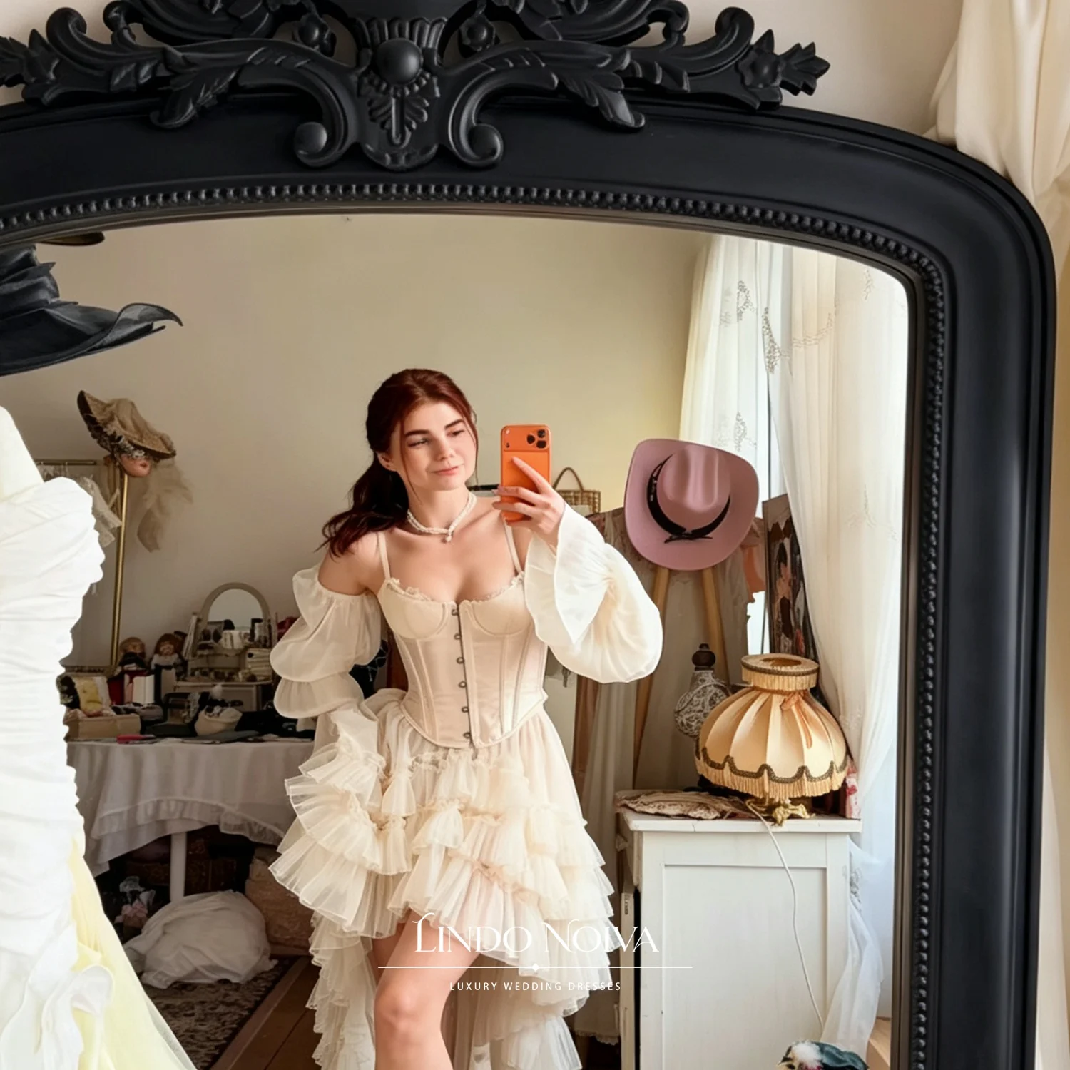 LINDO NOIVA Couture Vintage Corset High Low Wedding Dress Off Shoulder Puff Sleeve Tulle Ruffled Bridal Gown Garden Elopement view 2