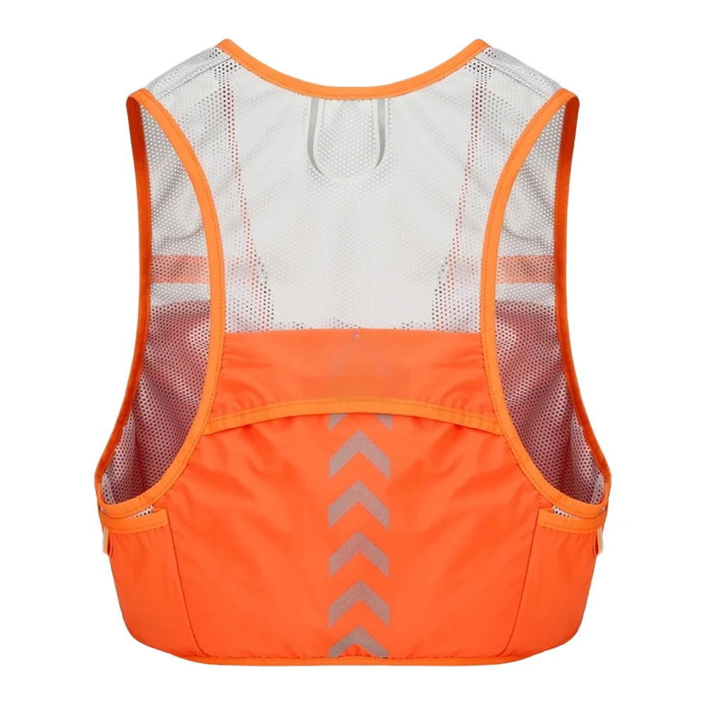 เสื้อกั๊กน้ำหนักเบาสำหรับกิจกร - Mountain Biking Vest บทวิจารณ์และราคา