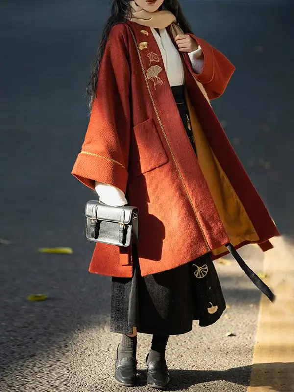 

Повседневная одежда Hanfu, осенне-зимняя тонкая шерстяная красная футболка с вышивкой шишки на Новый год, традиционный китайский костюм