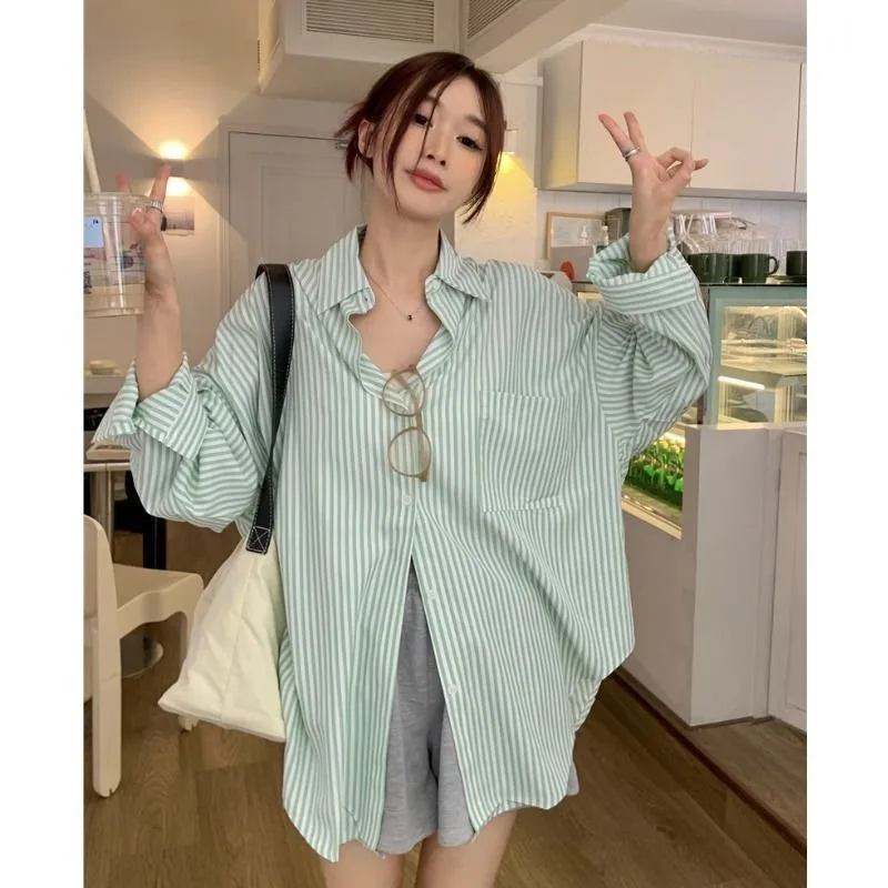 قمصان نسائية كورية Y2K ملابس الشارع الشهير قمصان نسائية مخططة بأزرار موضة كل مباراة سترة نسائية علوية لخريف 2025 قمصان جديدة بسيطة