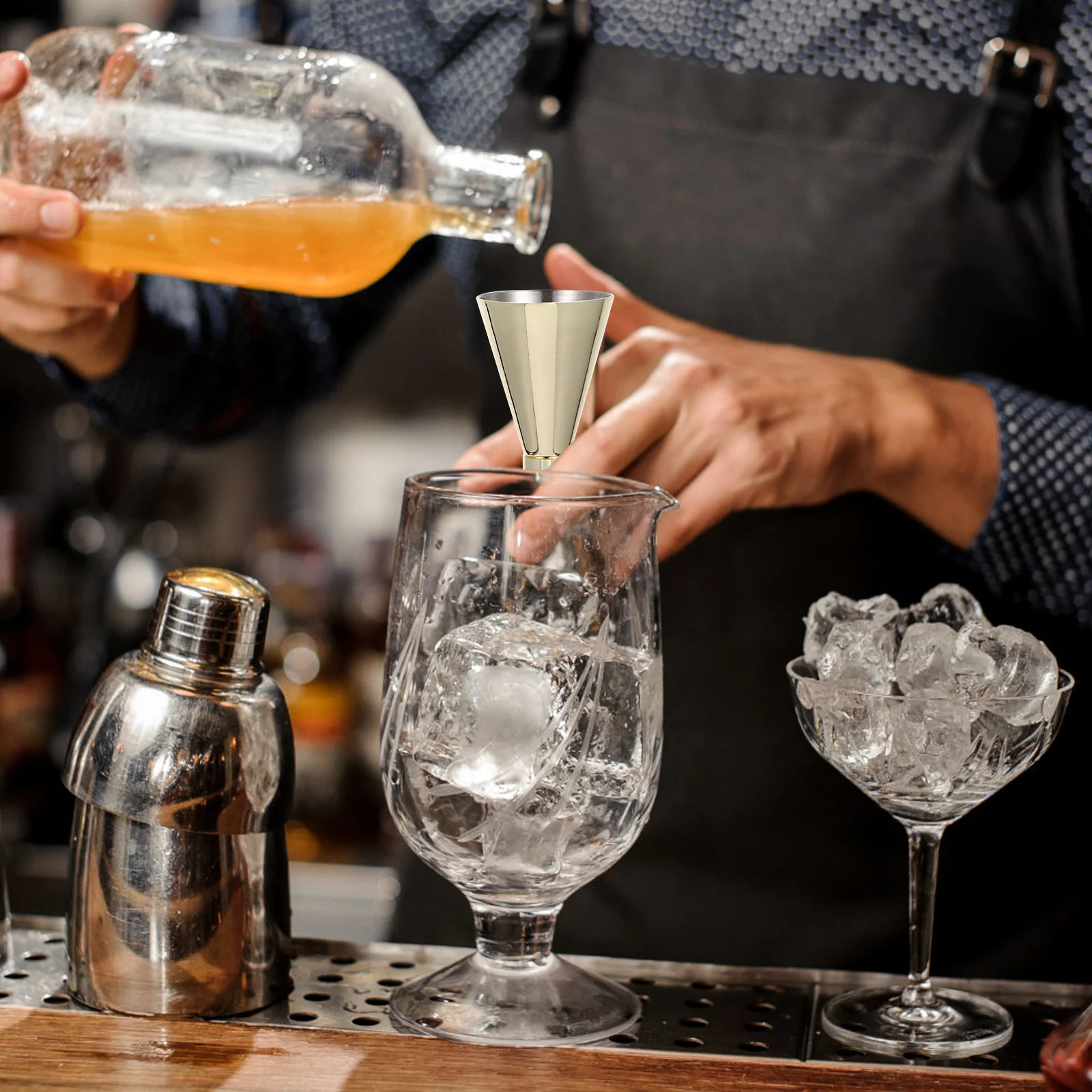 

Bartending Measuring Cup Stainless Steel Cocktail Jigger for Accurate Drink Measurement Bar Accessory Ounce Cup Wine Measuring