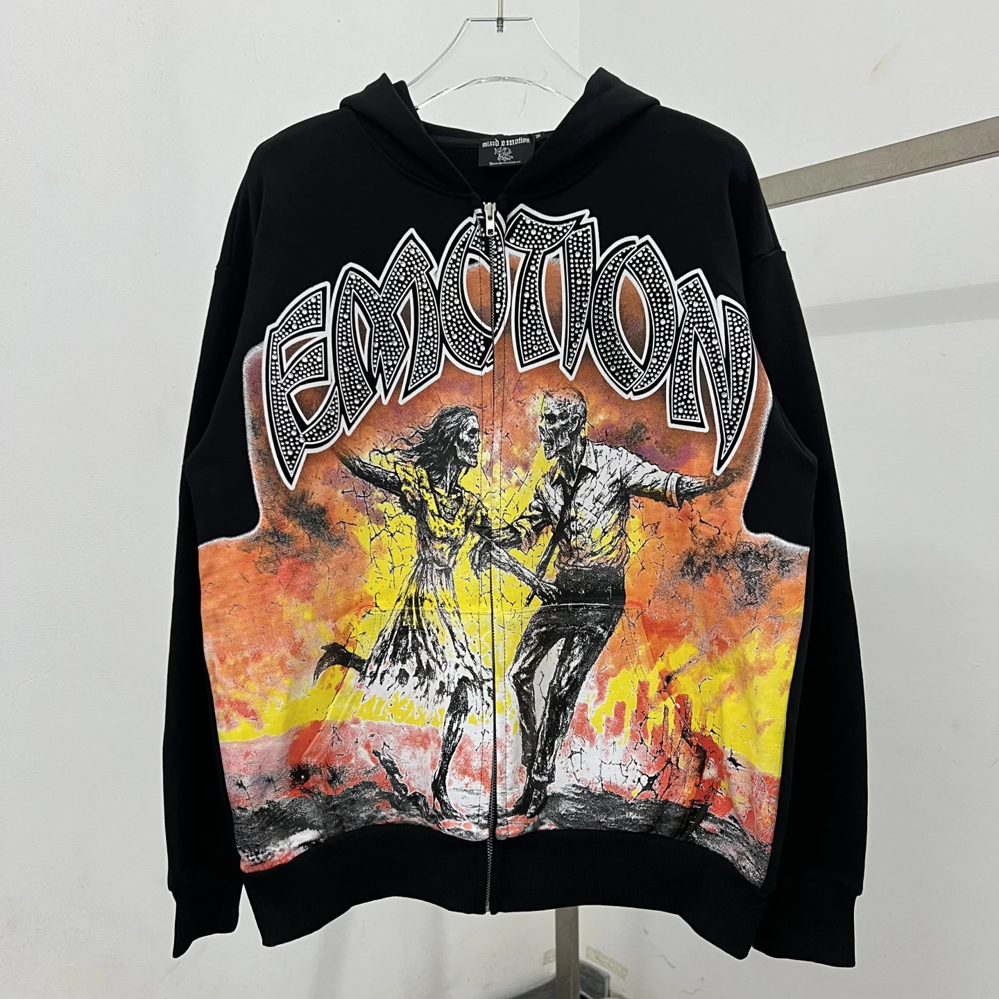 

Мужская повседневная толстовка с принтом и стразами в стиле американской уличной моды, свободного кроя, из хлопка и полиэстера, для осени и зимы