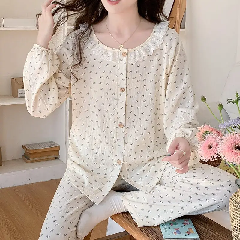

Women's Lace Floral Pajama Set Sweet Spring and Autumn Sleepwear Long Sleeve Girl's Homewear Set Suitable for Outerwear
