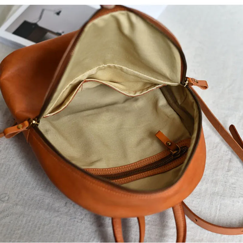 Fashion vintage genuine leather ladies small backpack simple casual high quality real cowhide women travel cute bagpack bookbag