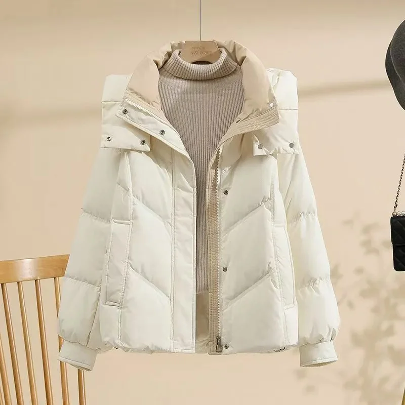 Veste rembourrée en coton pour femme, Parkas courts, nouveau manteau chaud en coton, vêtements d'extérieur à capuche, mode pain, tendance, 2025