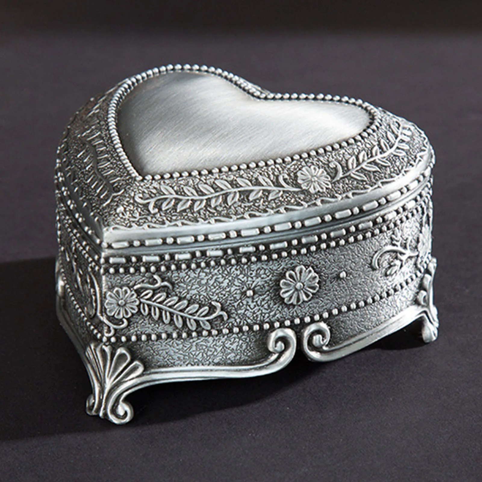 Zinc Alloy Heart-Shaped Jewelry Box 3D Carving Olive Branch Silver Jewelry Gift Box Gift Box for Women Girls Lovers B88