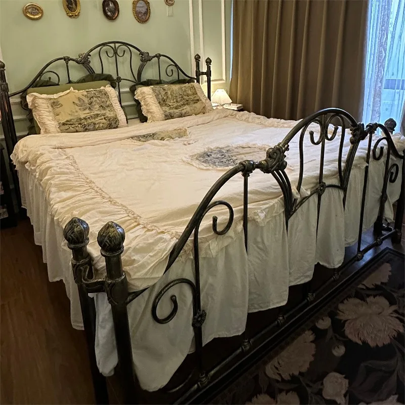 High-grade wrought iron wedding bed retro bed 1.2 meters single wrought iron bed 1.51.8 double iron frame  American princess