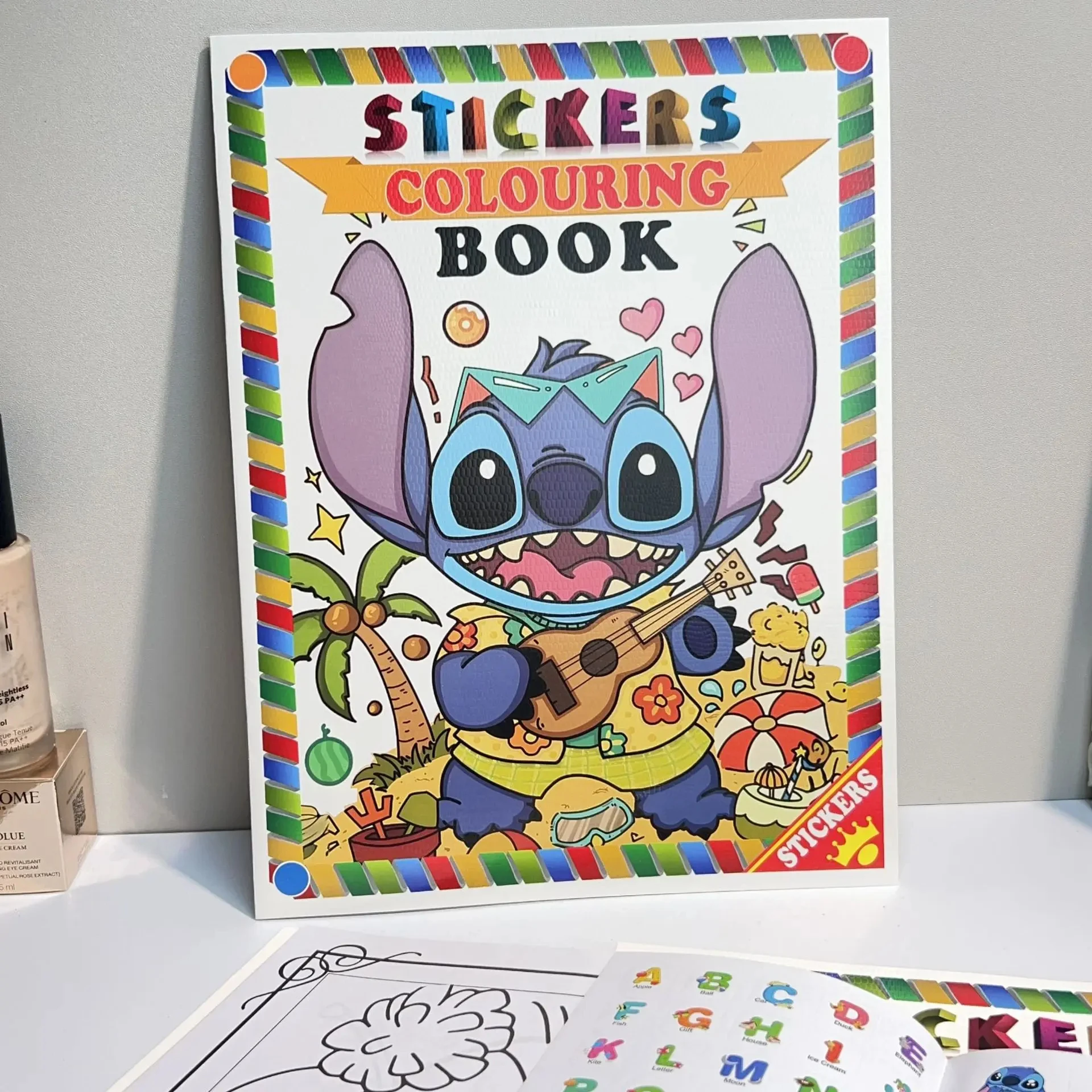 Libro para Colorear de Lilo & Stitch, Libro para Colorear de un Lindo Perro Alienígena con Pegatinas, Tablero de Dibujo Educativo para Niños Pequeños para el Aprendizaje Preescolar