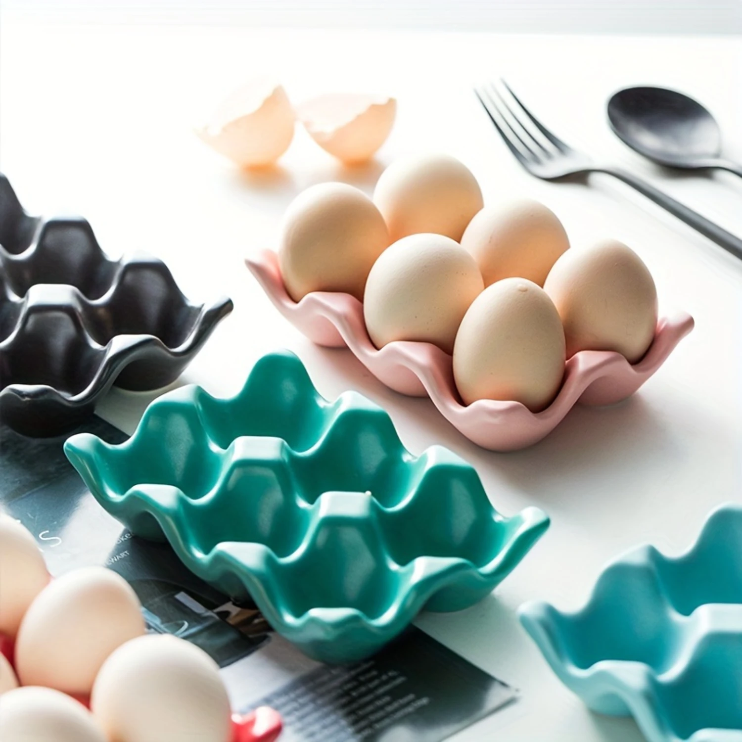 

1pc Egg Basket, Anti-fall And Durable Ceramic Egg Tray, 6-grid Reusable Egg Holder, For Refrigerator, Cabinet, Shelf And Count