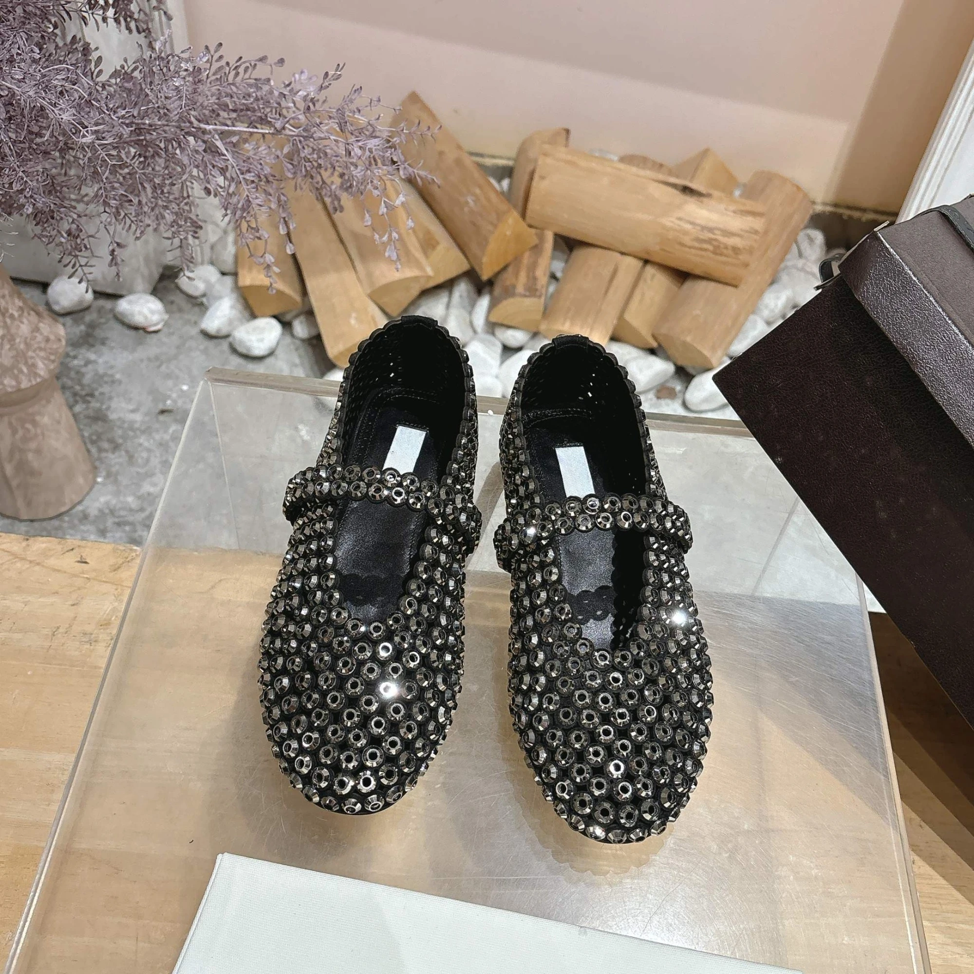 

Женские балетки Dexun на тонкой подошве со стеклянными бриллиантами на плоской подошве, повседневные и удобные лоферы на низком каблуке для поездок на работу, универсальные