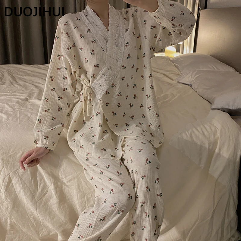 DUOJIHUI Japan Sweet Autumn New Female Pajamas Set Chic Pace-up Fashion Printing Loose Simple Soft Casual Home Pajamas for Women