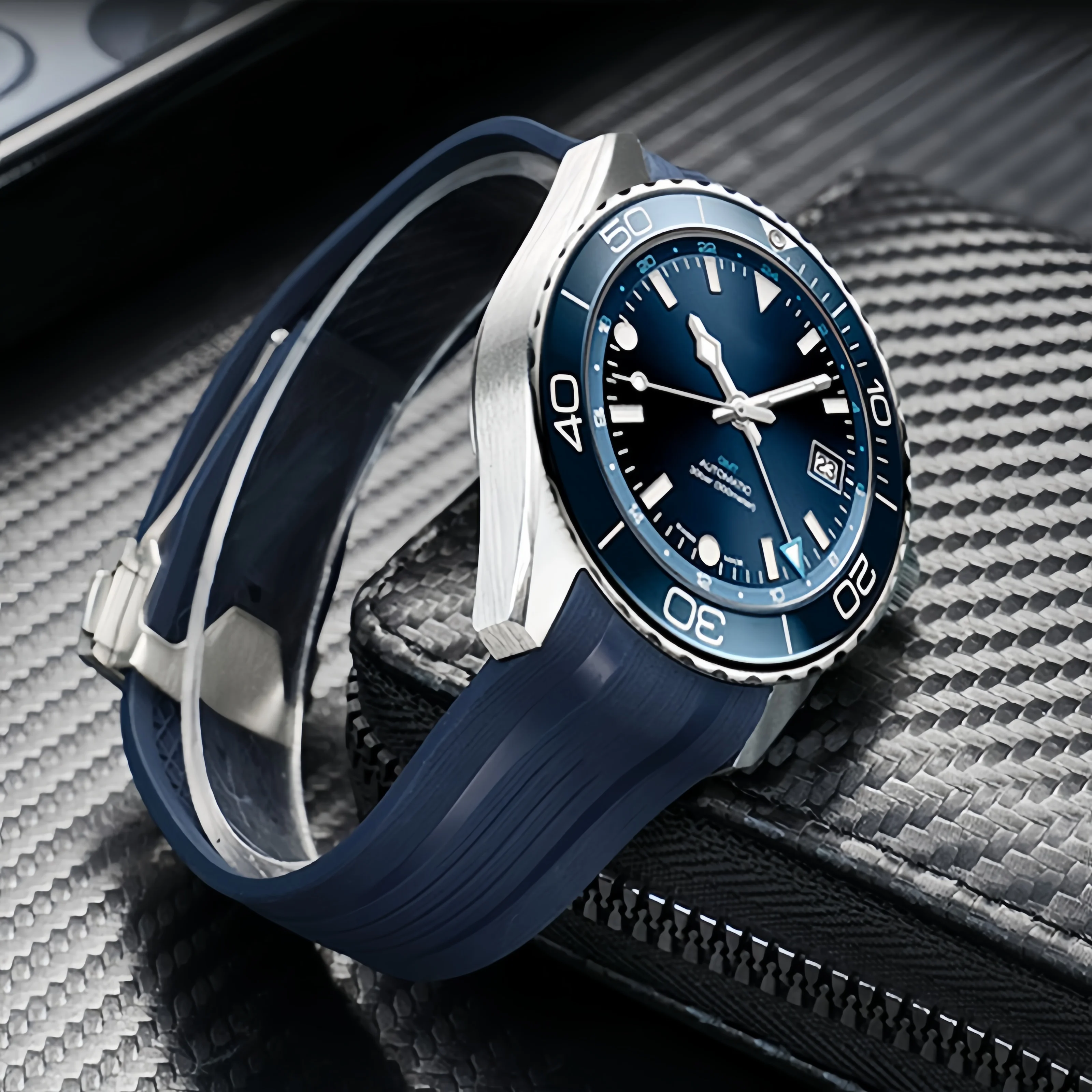 Correa de reloj de caucho FKM con extremo curvado de 20mm y 21mm, compatible con la serie Longines GMT, para Longines CONQUEST GMT L3.790/L3.890 con esfera de 41mm y 43mm.
