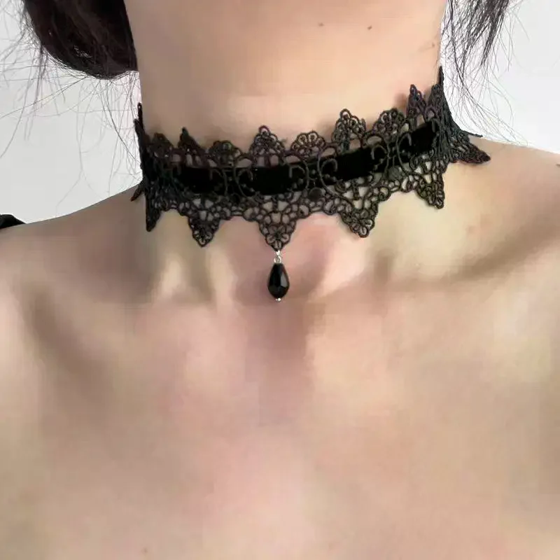 Сексуальное-кружевное-бархатное-ожерелье-с-цветком-в-готическом-стиле-в-стиле-панк-для-женщин-воротник-колье-черная-подвеска-в-виде-капли-воды-ожерелье-с-ремешком-и-бантом-ювелирные-изделия