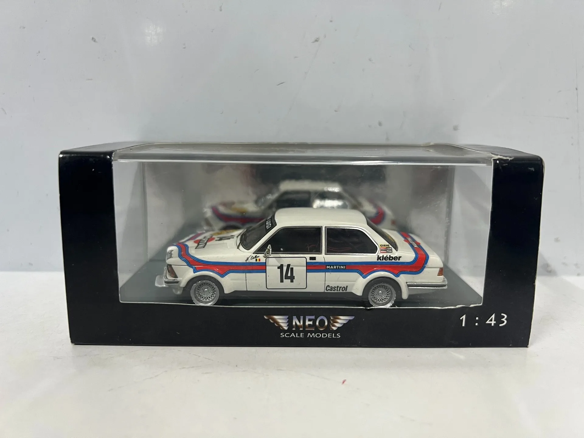 

Литой под давлением NEO масштаб 1/43 BMW 1980 323i E21 модель автомобиля из смолы, Коллекционная игрушка, подарок, сувенир, демонстрационный орнамент