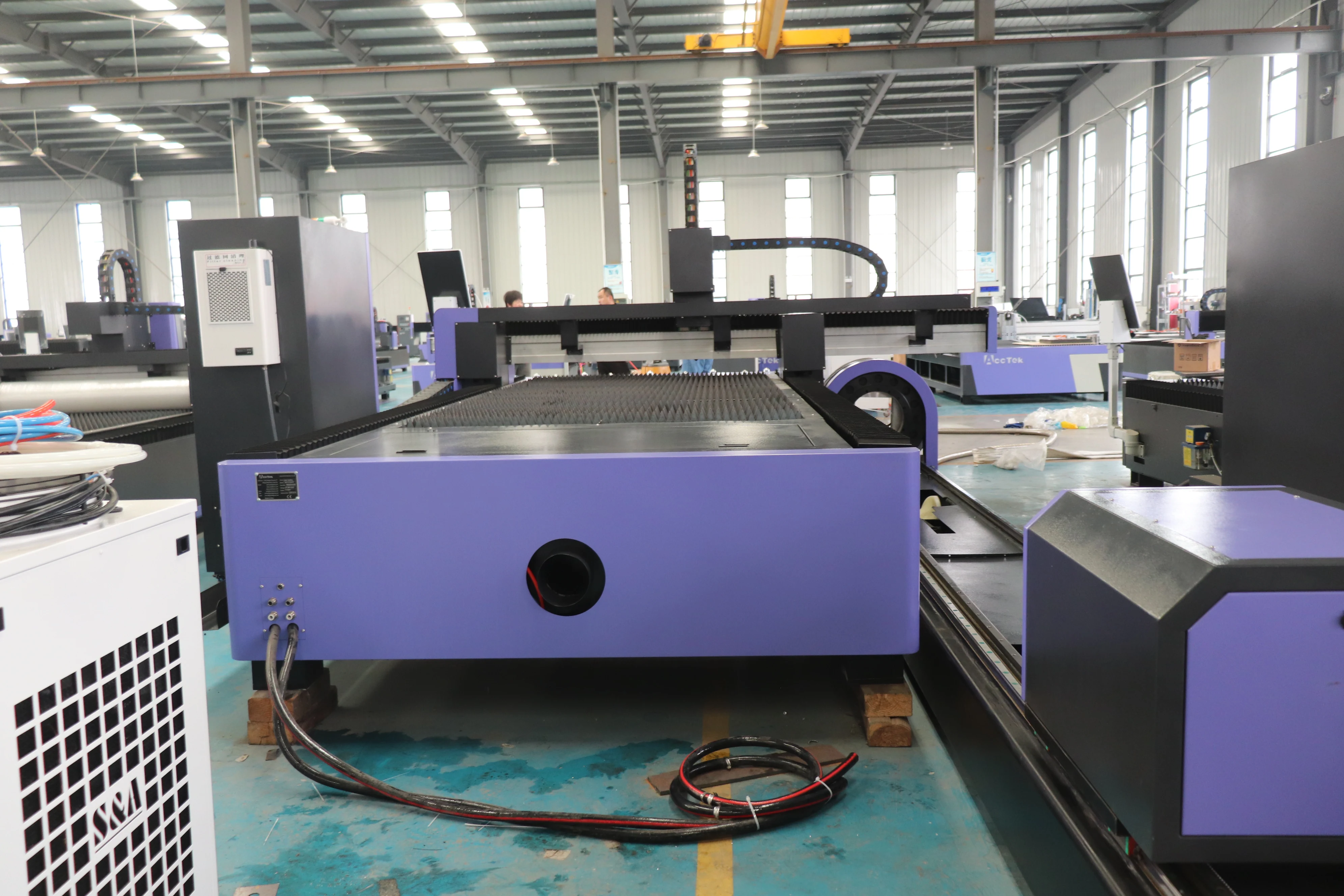 4kw Fiber Laser Cutting Machines for Steel Metal High-speed CNC Lazer Metal Cutter Fiber Laser Cutting Machine Tube and Sheet