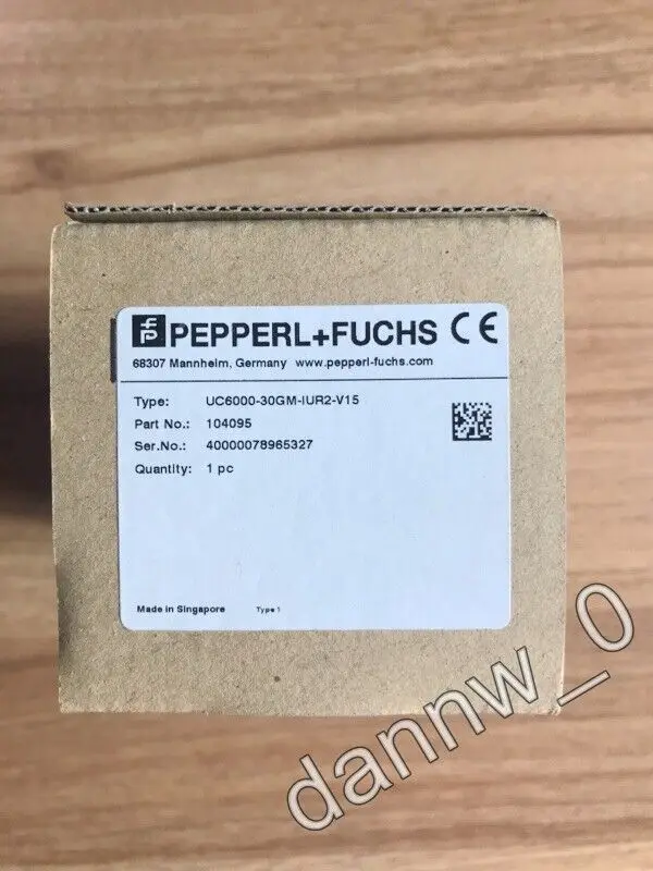 

New In Box Pepperl+Fuchs P+F UC6000-30GM-IUR2-V15 Ultrasonic Sensor