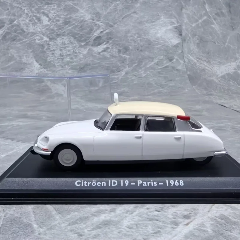 

1/43 Citroen ID 19 Париж 1968, классическая модель автомобиля из сплава TAXI, литая под давлением металлическая модель старого автомобиля в стиле ретро, миниатюрные весы, подарки для детей