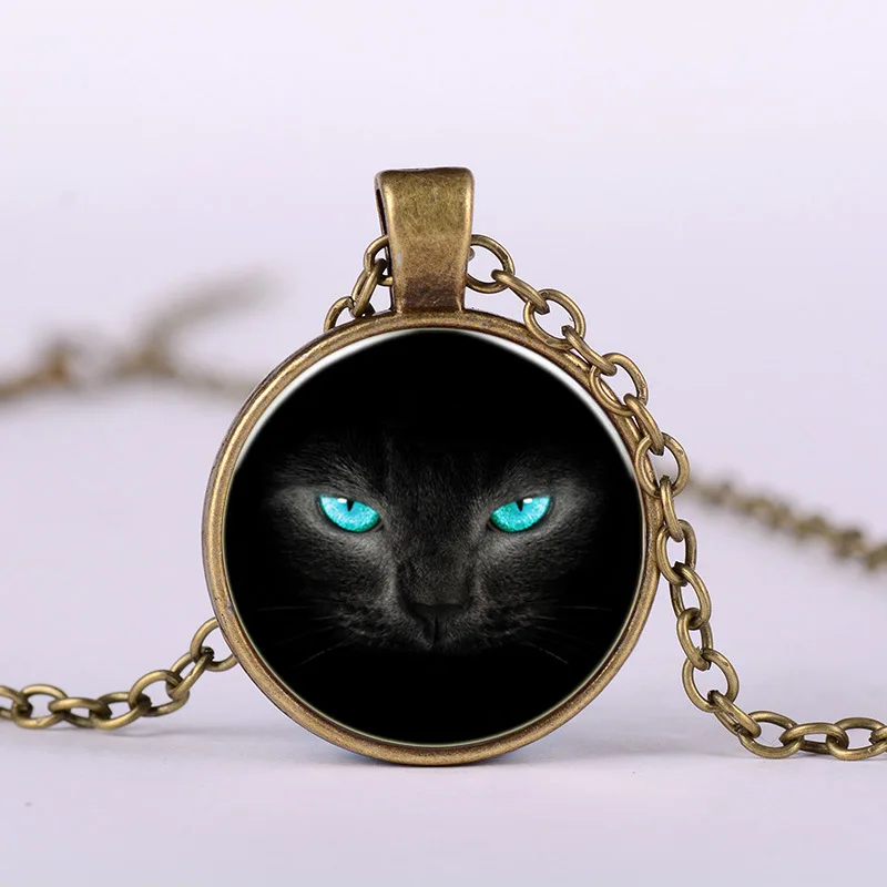 Blue Eye Black Cat Glass Pendant Necklace Women and MenFashion Sweater Chain