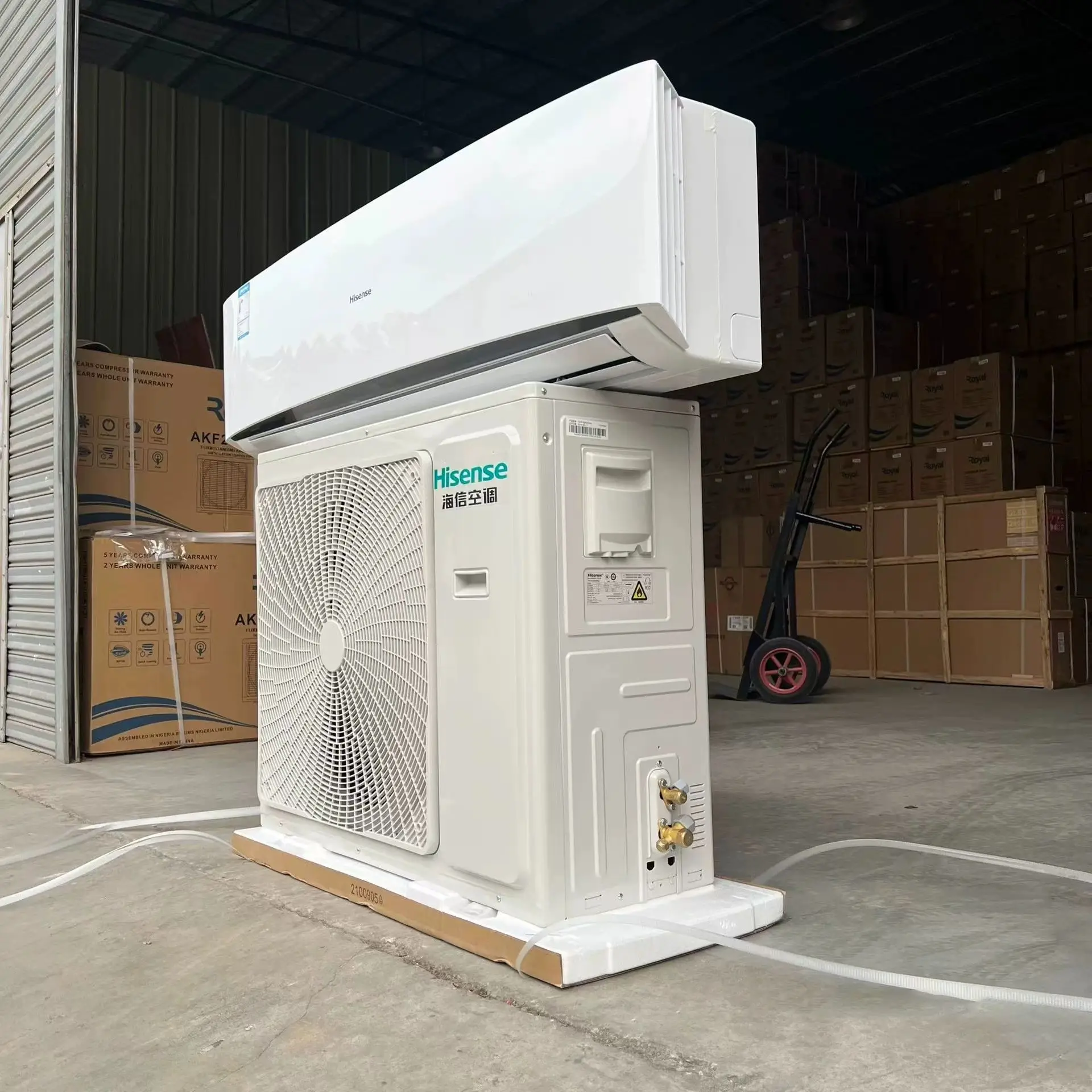 Hisense Automotive Air Conditioner 12000 BTU Inverter Compressor Electric Energy Efficient Class A+++ Dehumidifier Air