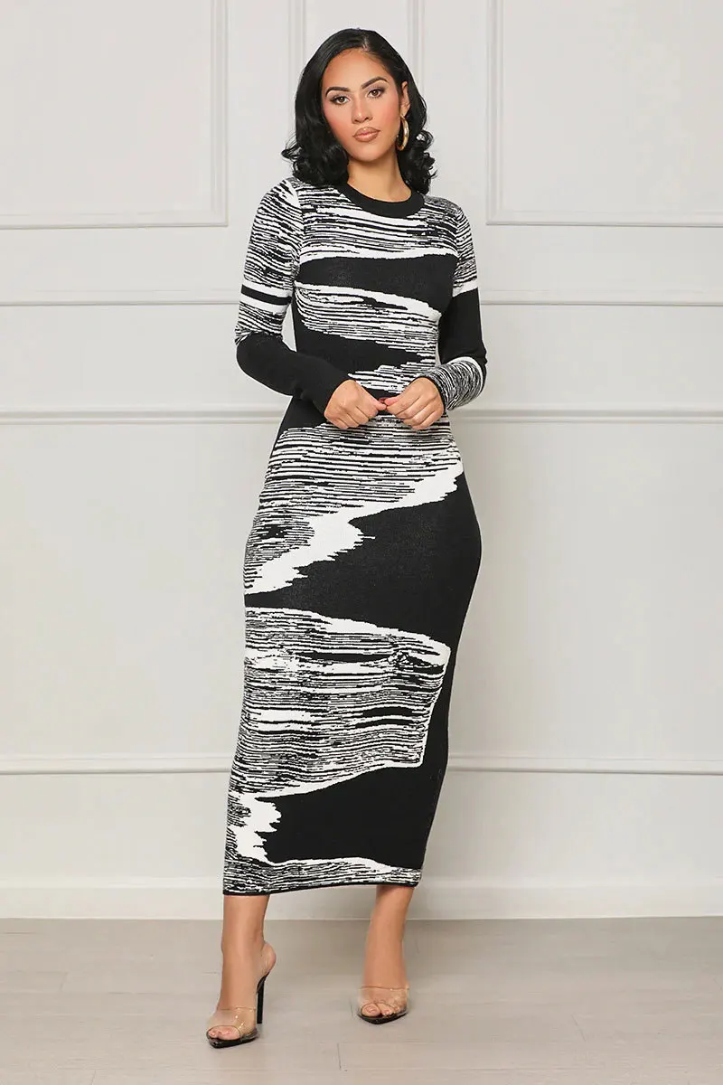 New Slim Base Women Dress Vintage Long-sleeved O-Neck Striated Bodycon Dresses Soft Elastic Autumn Winter Maxi Party Dresses