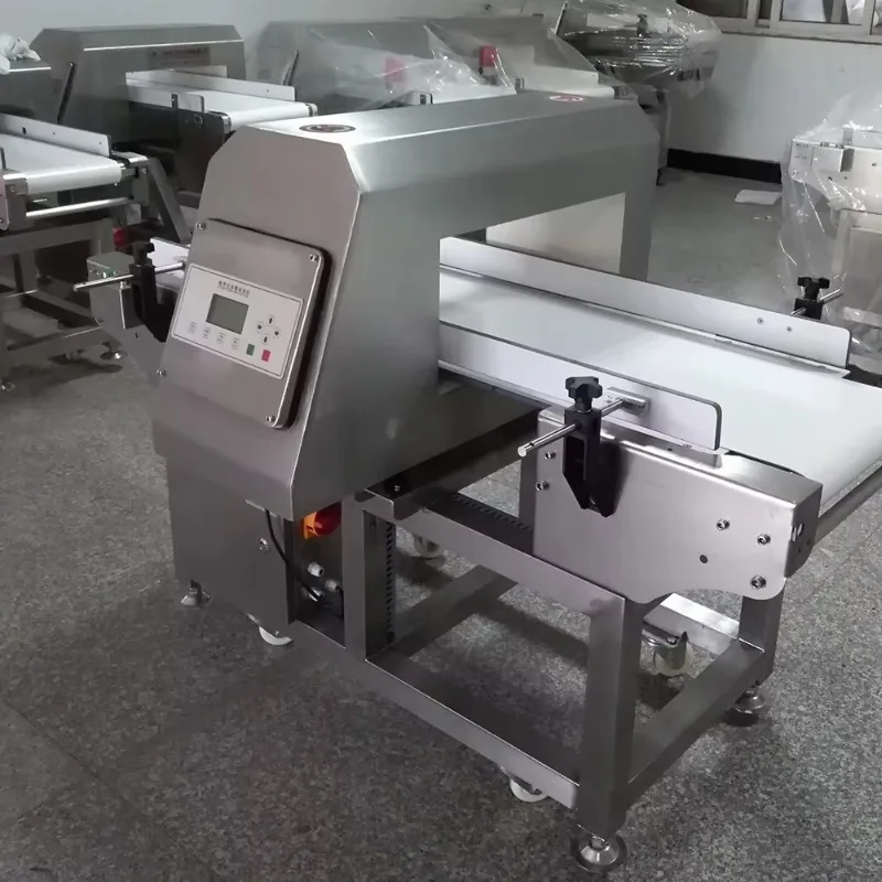Customized Online Food Industry Metal Detector Machine High Sensitivity Inspection Equipment For Snack Confectionery