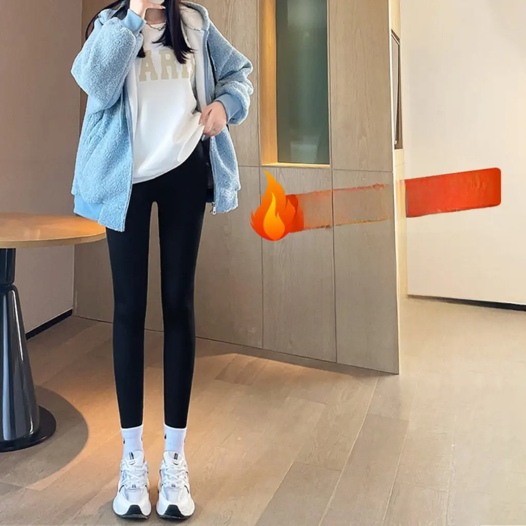 

Women's Nylon Fleece-Lined Shark Pants Black Gold Thickened Warm Leggings Hip-Lifting Yoga Pants for Autumn Winter